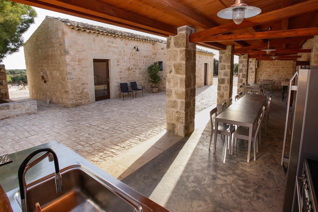 Agriturismo Le Chiuse Di Guadagna Scicli Buitenkant foto